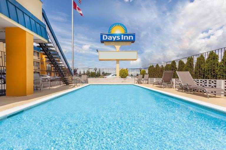 Days Inn by Wyndham Bellingham — photo 2