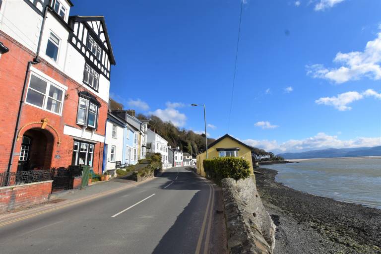 Cottage  Aberdovey