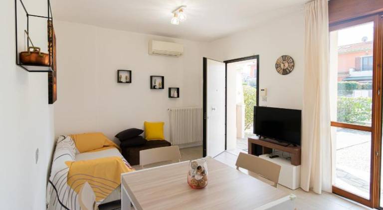 Fully equipped wonderful apartment with garden & patio | Suitable for remote work | Dogs allowed in Santarcangelo di Romagna