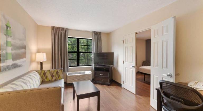 Extended Stay America Premier Suites - Charlotte - Pineville - Pineville Matthews Rd. — photo 2