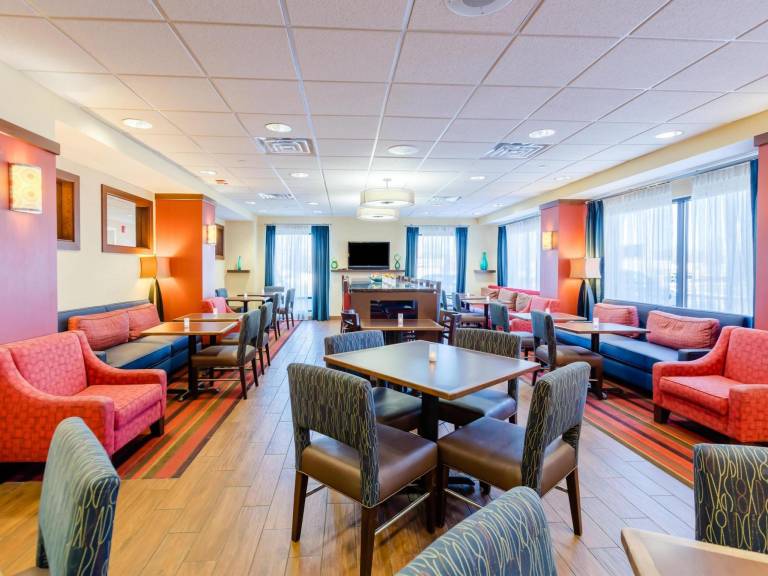 Hampton Inn Rochester — photo 4