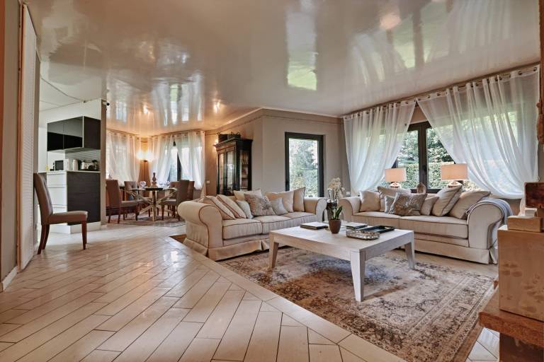 Villa "Grazia" with Wi-Fi, Garden, Terrace, Pool Gym & Sauna — photo 5