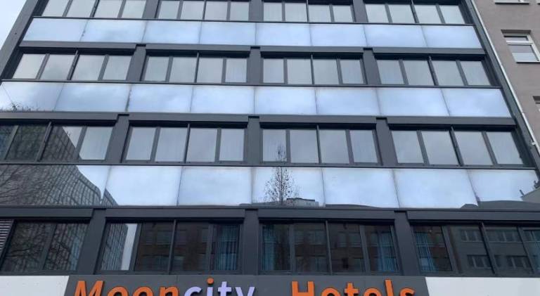 Mooncity Hotel & Boardinghouse — photo 4
