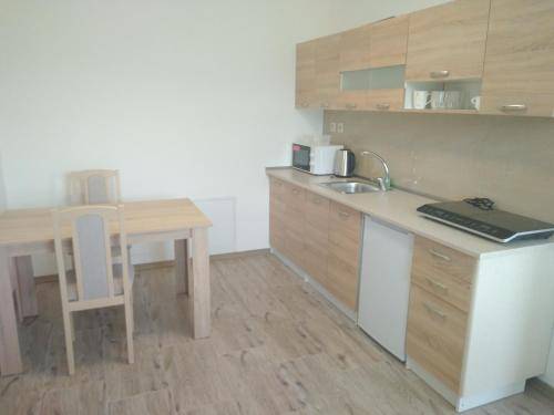 Služobný apartmán  Zlaté Moravce