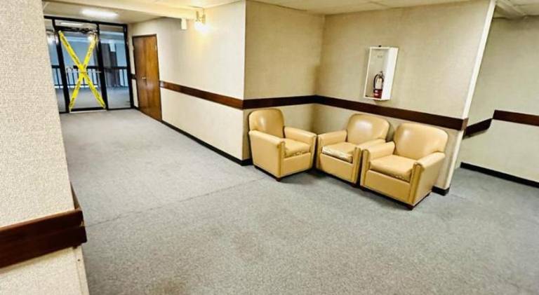 Travel Inn & Suites — photo 4