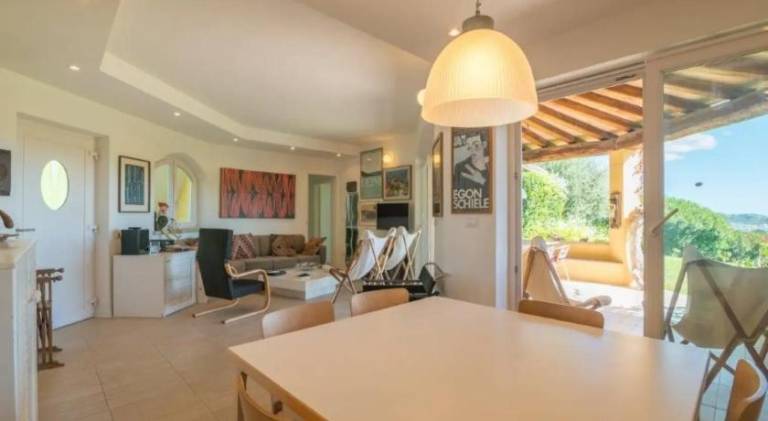 Villa with 2 rooms for 6 persons — photo 3