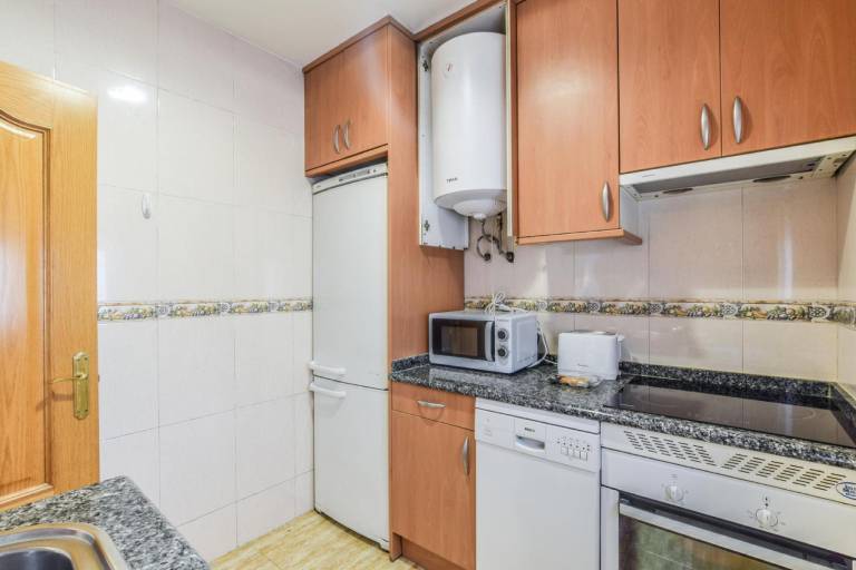Holiday apartment with terrace — photo 4