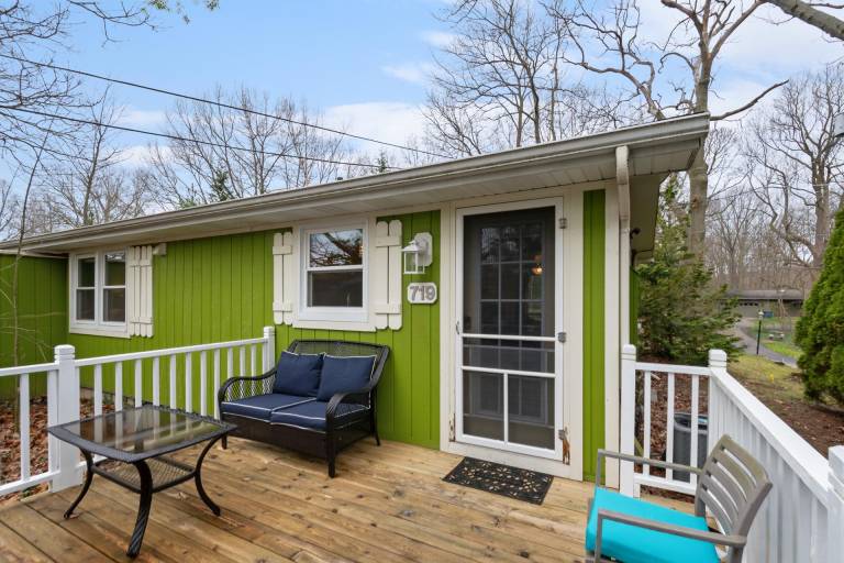 Villa  Saugatuck