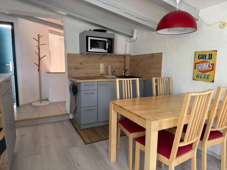 42m² Ferienwohnung mit Balkon und Hund für 4 Personen — photo 3