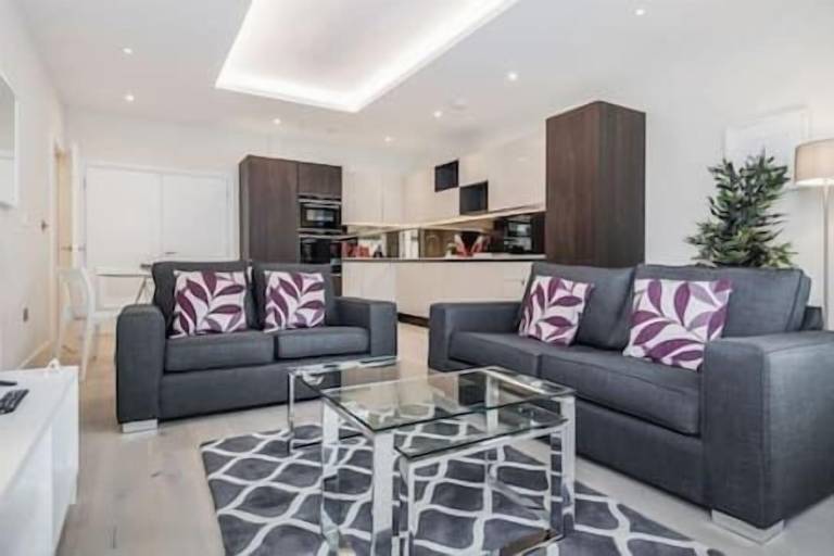 Apartment Royal Borough of Kingston upon Thames