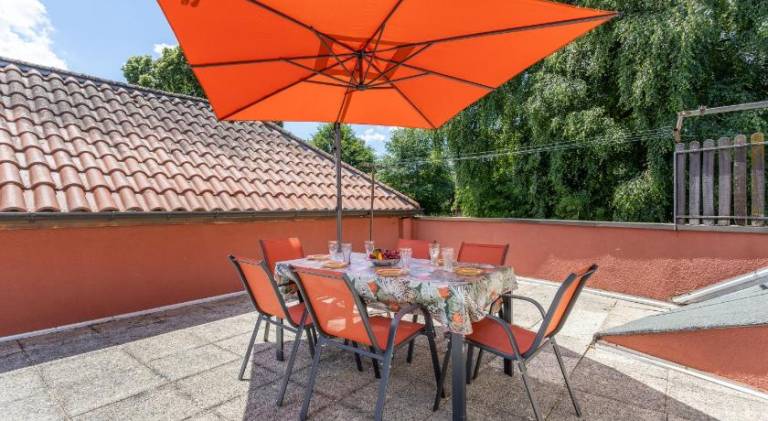 90 m&sup2; Ferienwohnung