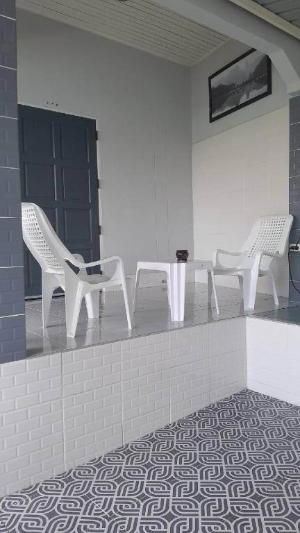 House with patio — photo 5