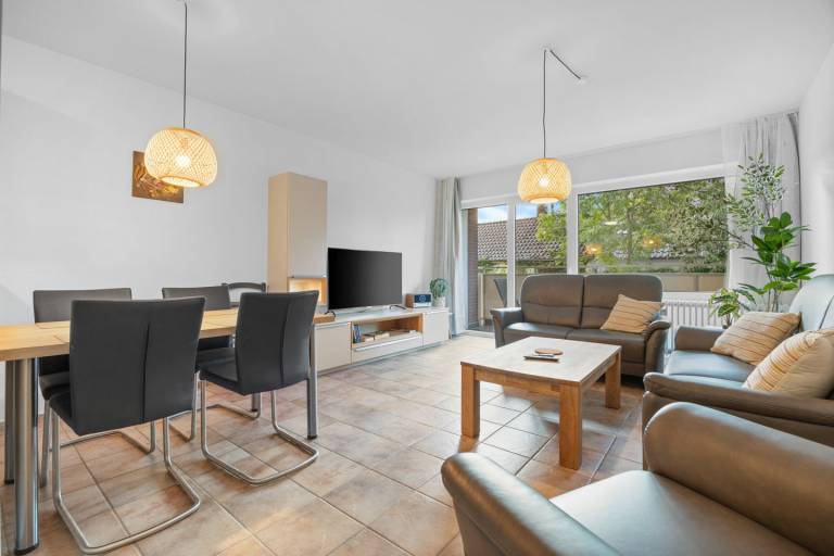 Komfortable Ferienwohnung Seehase mitten im Ortskern in Hooksiel — photo 2