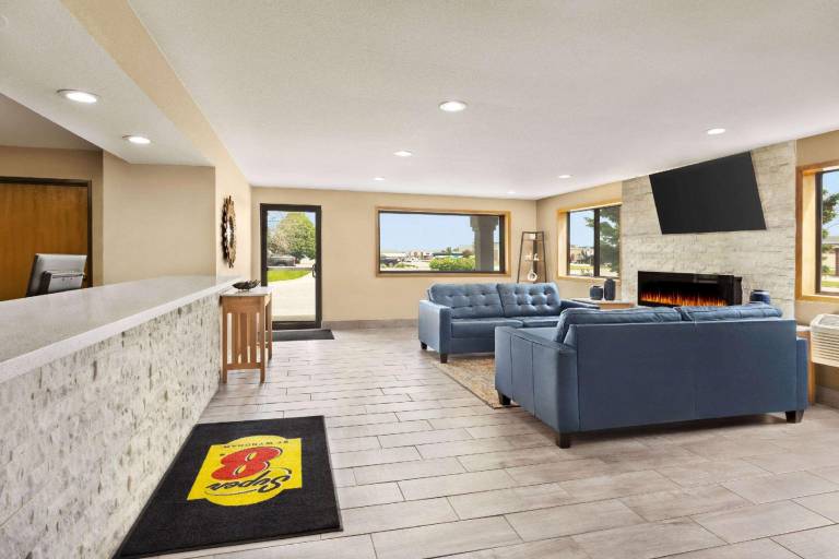 Super 8 By Wyndham Ankeny/Des Moines Area — photo 4