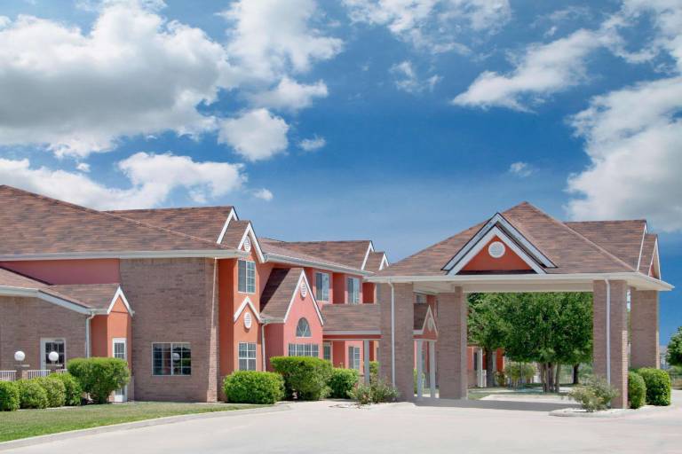 Microtel Inn & Suites by Wyndham Amarillo in Amarillo, TX