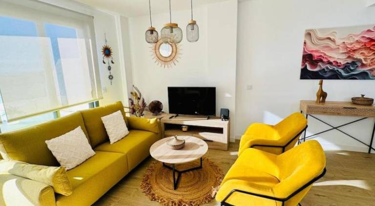 Apartment with pool in Estepona