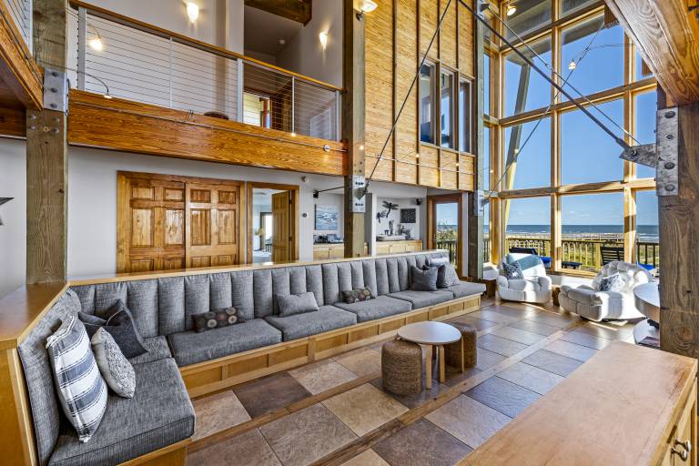 Villa Seamone in Galveston, TX