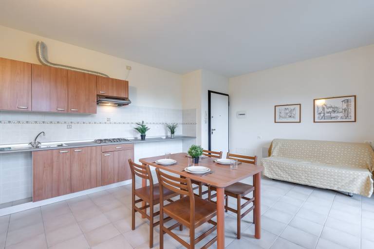 Lovely holiday apartment with garden | Mountain view | Close to the beach | Pet-friendly — photo 2