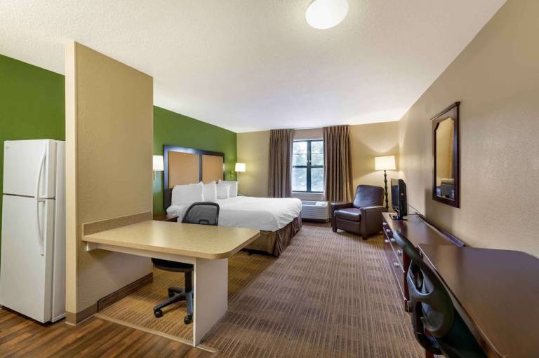 Extended Stay America Suites Long Island Bethpage