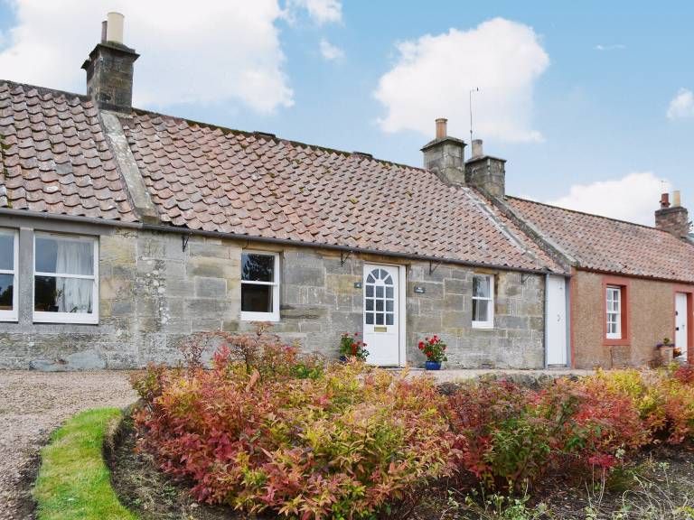 Cottage  Cupar