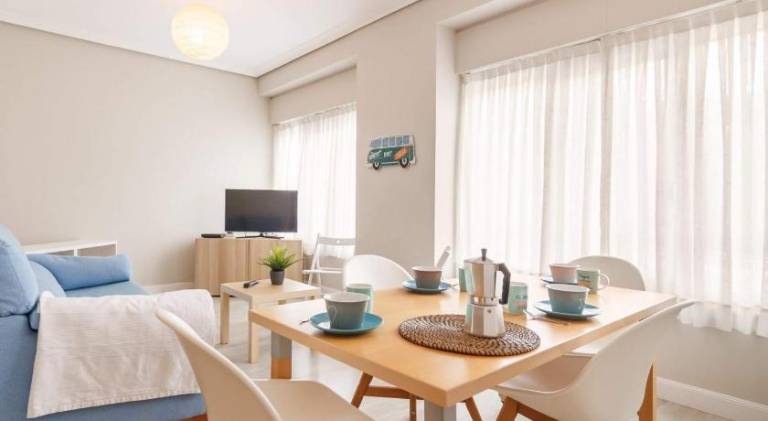 Holiday apartment | Next to Guggenheim Museum Bilbao | Pets allowed — photo 2