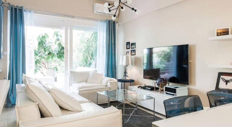 Fully equipped holiday apartment with terrace | Next to the beach | Pet-friendly — photo 2