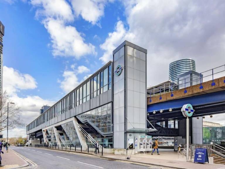 Leilighet  Tower Hamlets