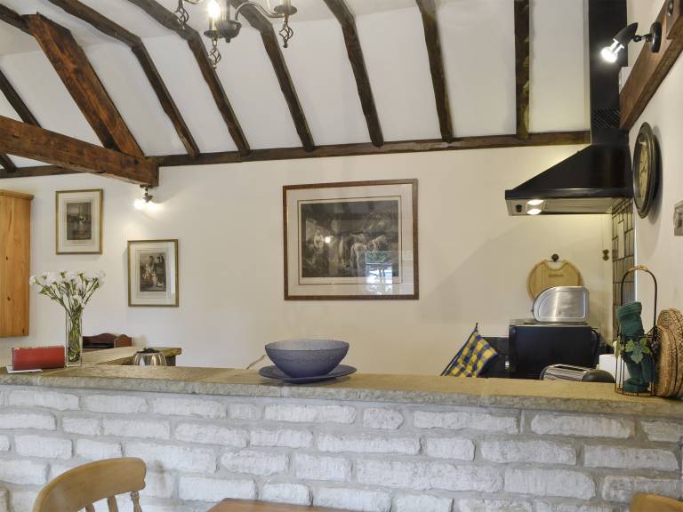Family-friendly cottage with garden & patio | Pet-friendly — photo 4