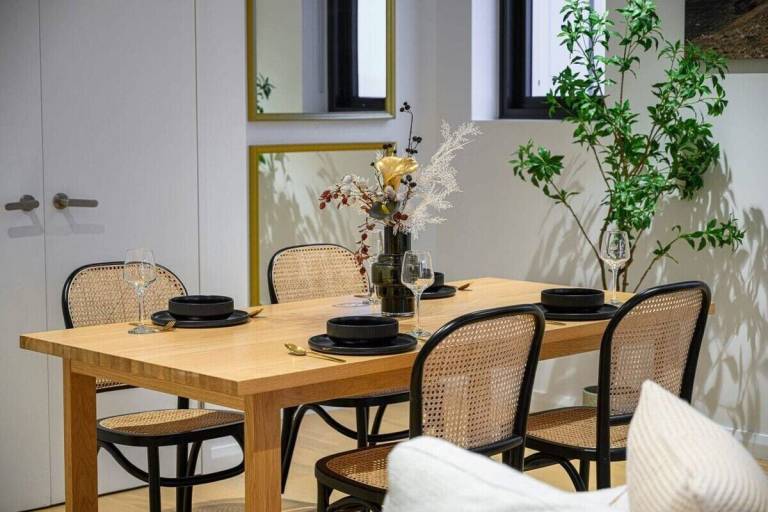 Apartment Dural
