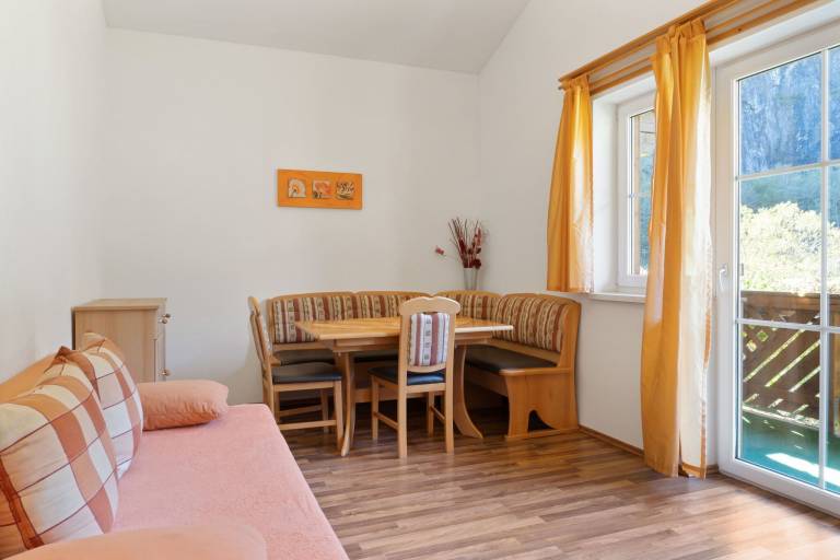 Children-friendly rental apartment with sauna, barbecue & yard | Mountain view | Dogs allowed — photo 3