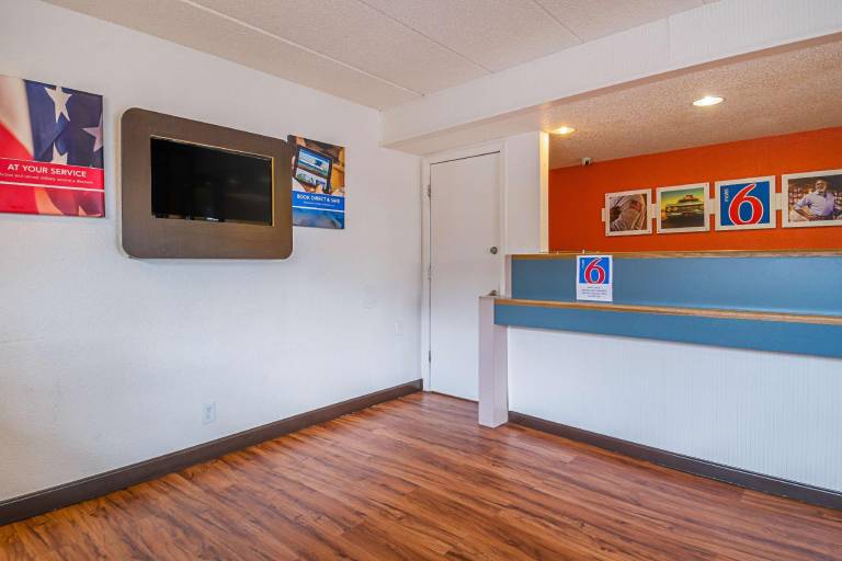 Motel 6 Knoxville, TN - North — photo 5