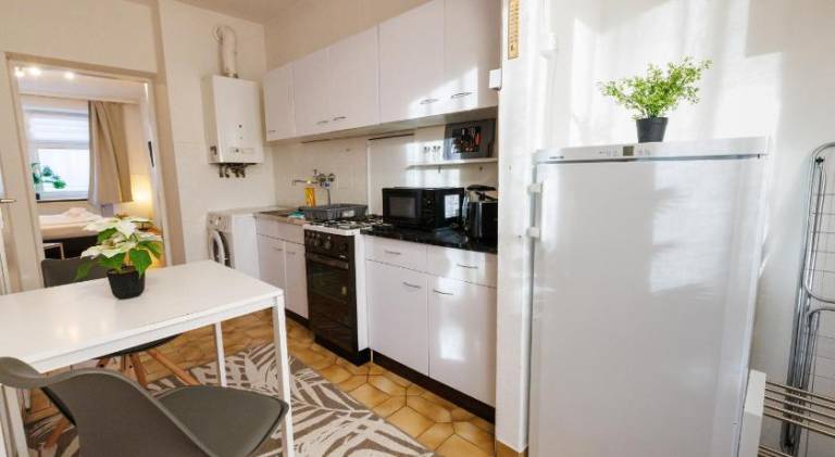 Holiday apartment with yard — photo 4