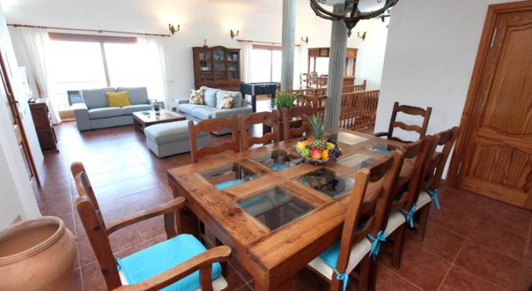 Villa with pool — photo 3