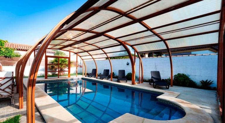 Lovely house with pool | Pets are welcome in Chiclana de la Frontera