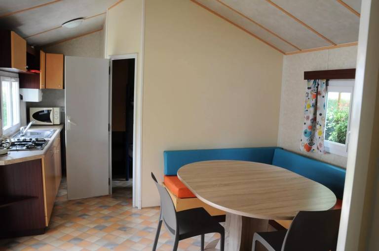 Mobile home with patio — photo 5