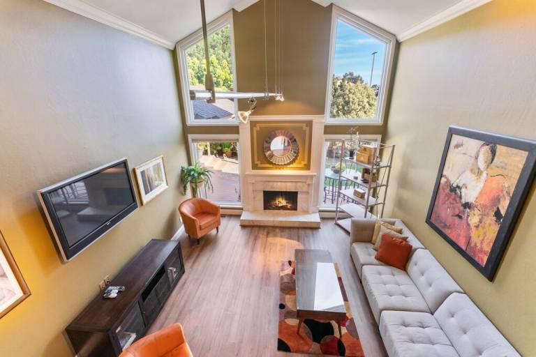 House  Atherton