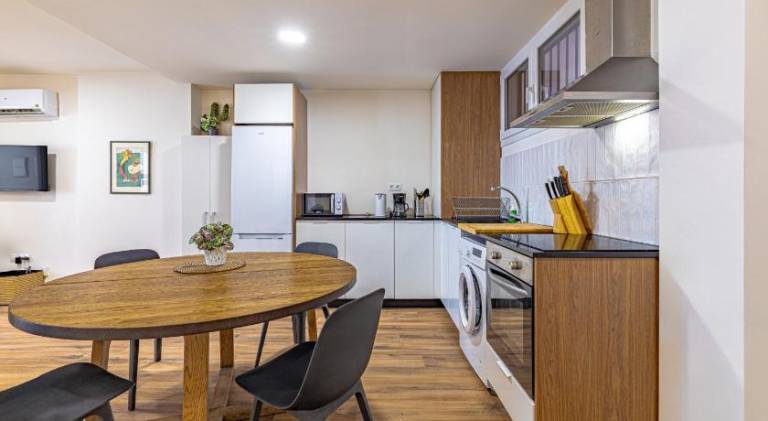 Apartment with 2 rooms for 6 persons — photo 4