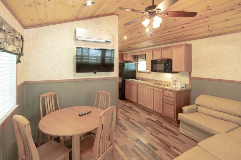 Cottage  Forestdale