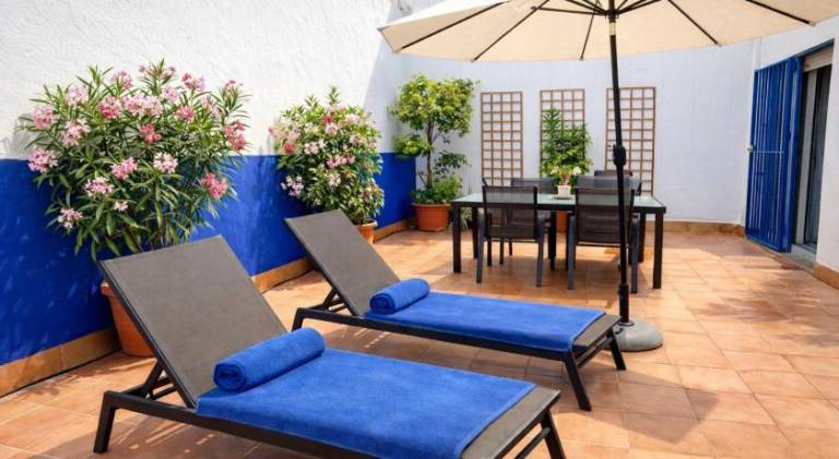 Apto T Patio Sevillano - Garaje privado con carga electrica in Seville