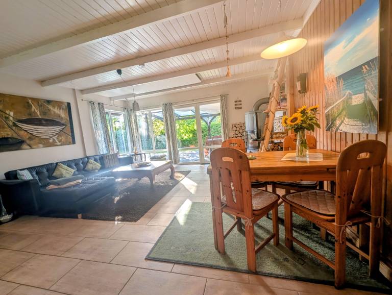 Fully equipped nice house with terrace & garden | Next to the beach | Pets are welcome — photo 4