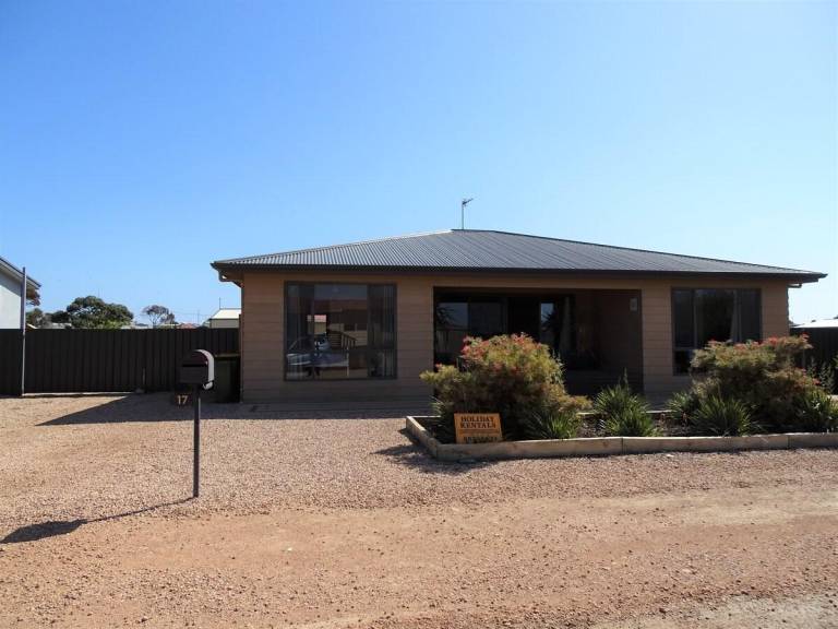 House Moonta Bay