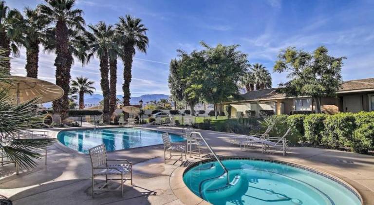 Wonderful vacation home with pool & hot tub | Pets allowed — photo 3