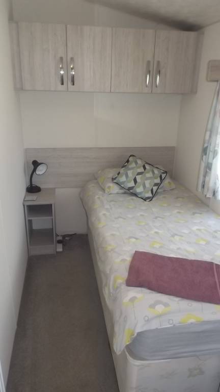 Cosy 3 Bedroom Lodge at Avonvale Holiday Park — photo 4