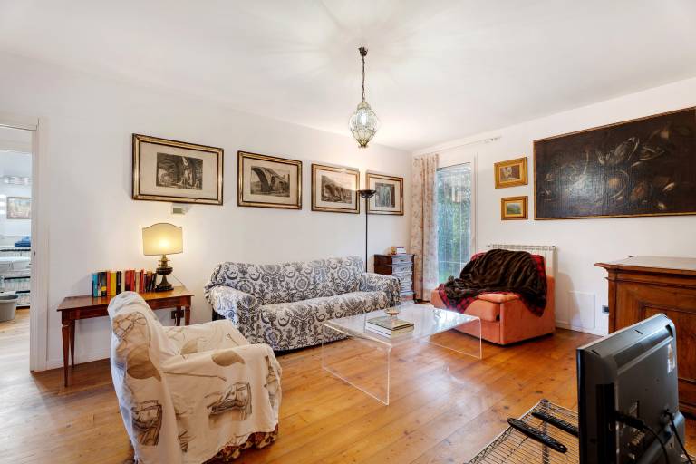 Fully equipped villa with fast internet, pool & grill | Garden view | Suitable for remote work | Pets are welcome — photo 3