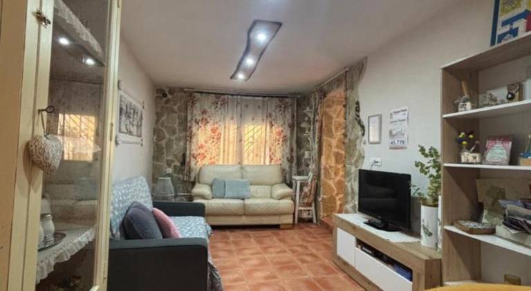 Holiday apartment with 1 room for 4 persons in Teruel