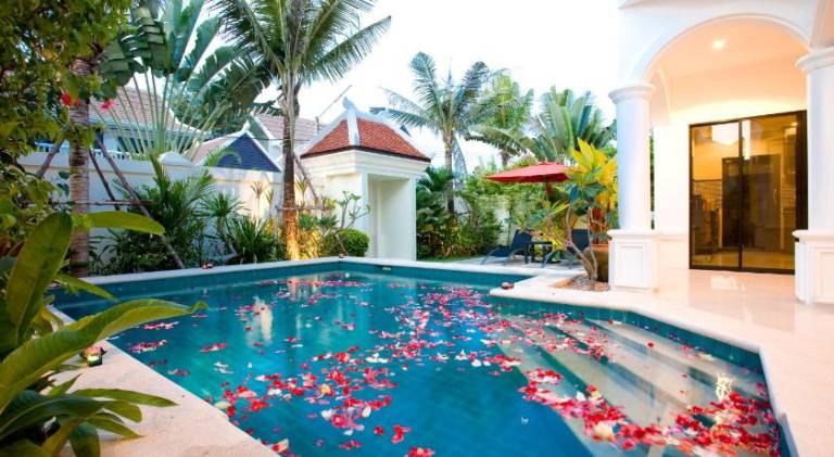 Palm Grove Resort — photo 2