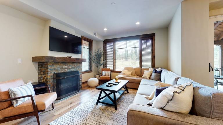 Woodwinds 1265 Luxury Townhouse, Private Hot Tub, 2 Car Garage — photo 5