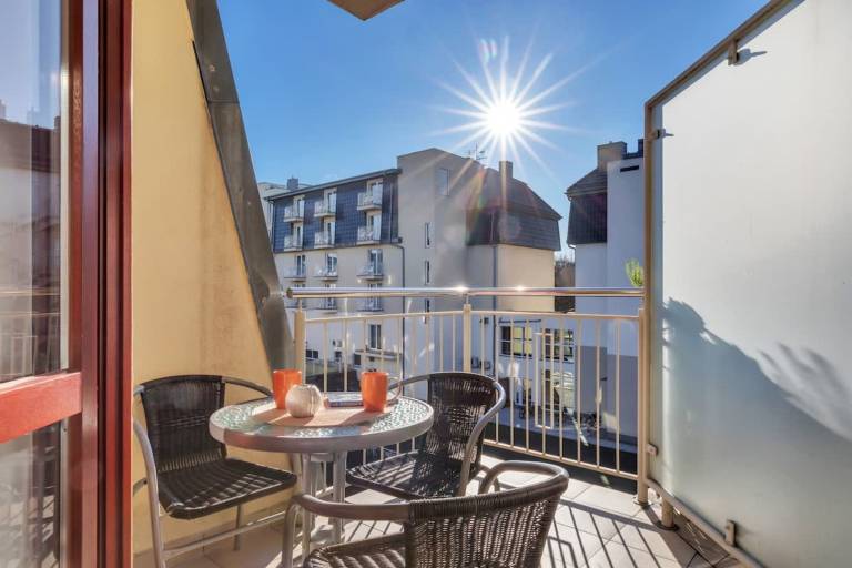 R a Wiatr w Cosy Studio Close to Beach Balcony — photo 2