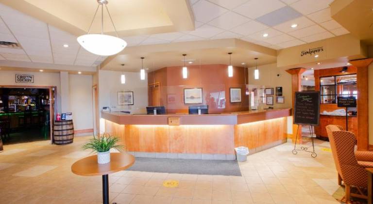 Neighbourhood Inn Hotels in Bonnyville — photo 4