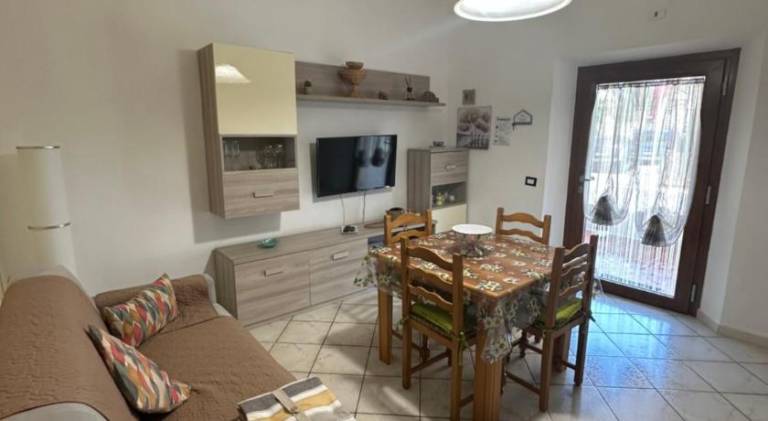 Apartment with 1 room for 4 persons — photo 2